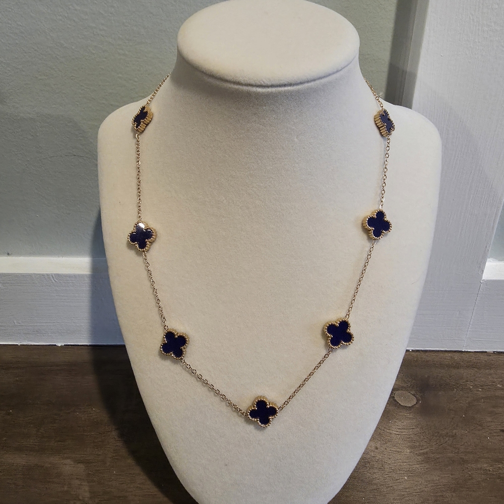 Elegant Gold and Blue Clover Necklace